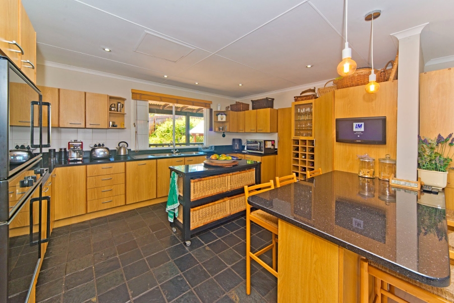 5 Bedroom Property for Sale in Knysna Heights Western Cape